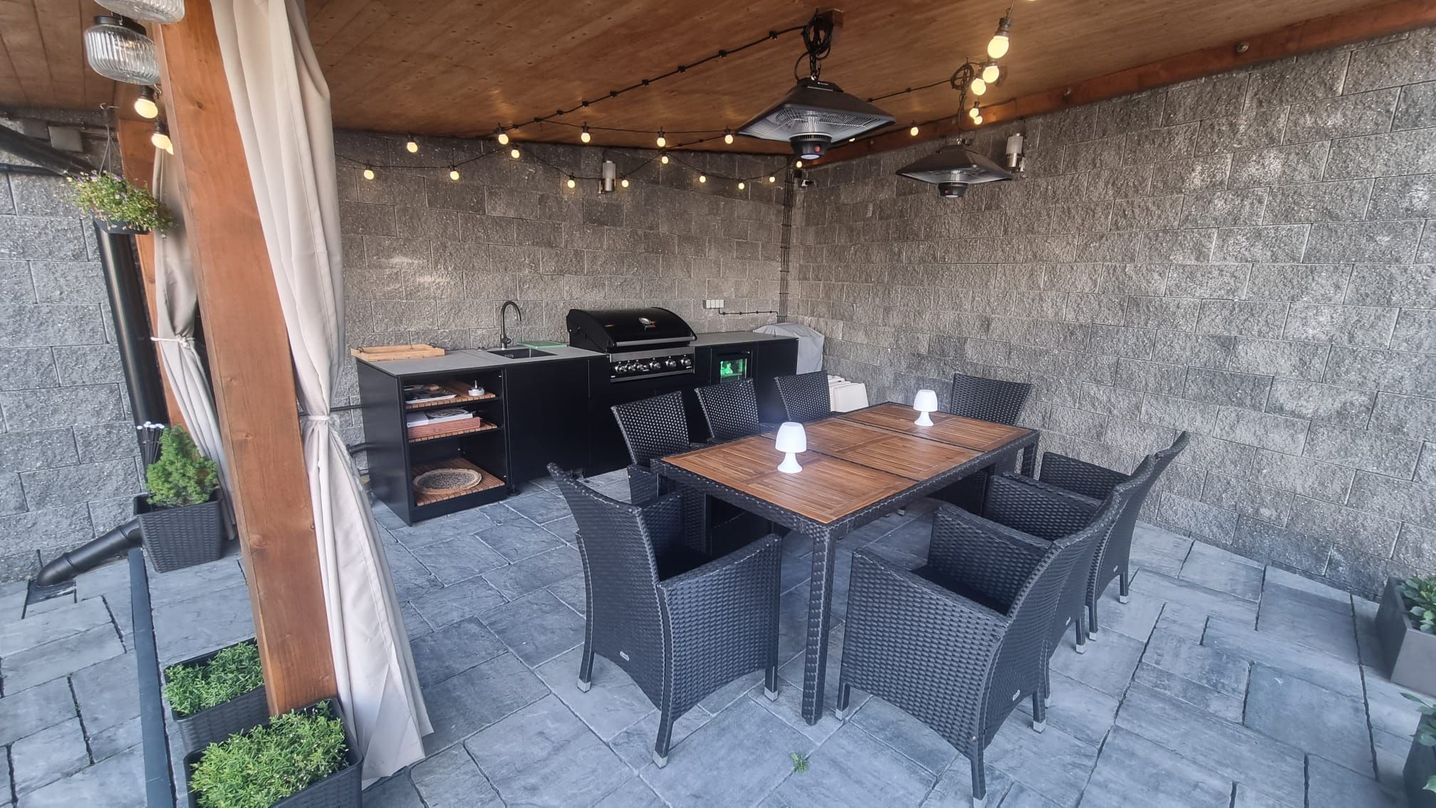 Ústí nad Labem - kuchyně black 